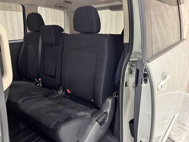 Mitsubishi DELICA D5 2018-09 181263-23