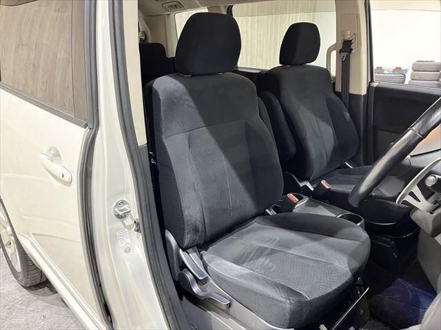 Mitsubishi DELICA D5 2018-09 181263-19