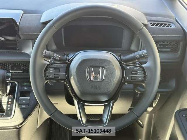 Honda STEP WGN 2024-04 324726-8