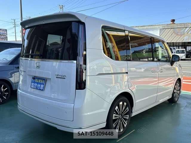 Honda STEP WGN 2024-04 324726-2
