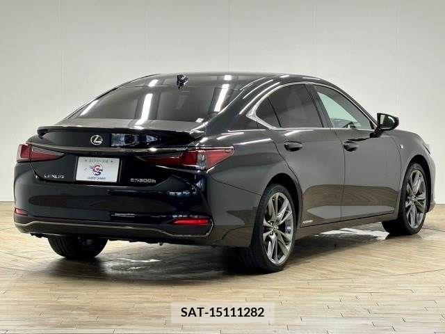 Lexus ES 2021-05 208971-15