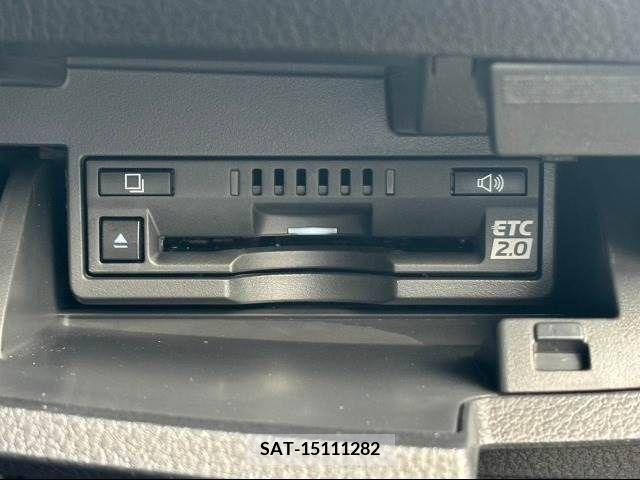 Lexus ES 2021-05 208971-9
