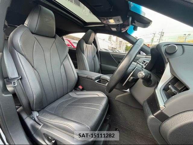 Lexus ES 2021-05 208971-4