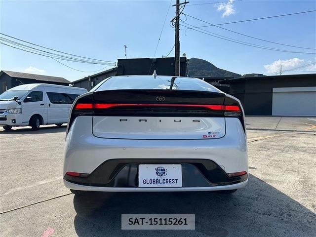 Toyota PRIUS 2023-06 218593-10