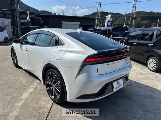 Toyota PRIUS 2023-06 218593-9