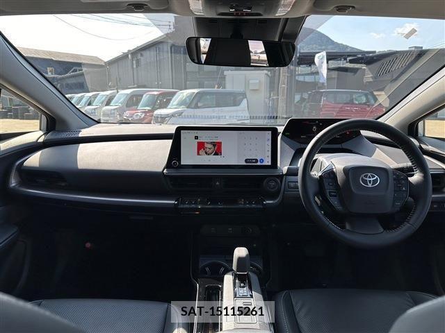 Toyota PRIUS 2023-06 218593-1