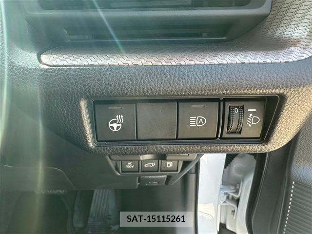 Toyota PRIUS 2023-06 218593-19