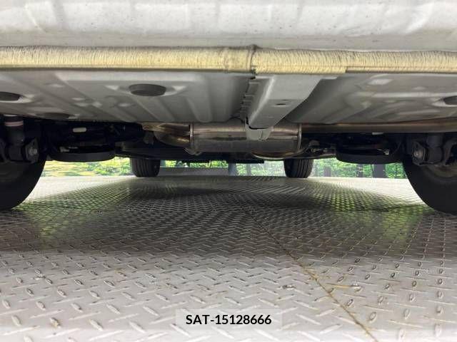 Toyota VOXY 2018-12 370302-19