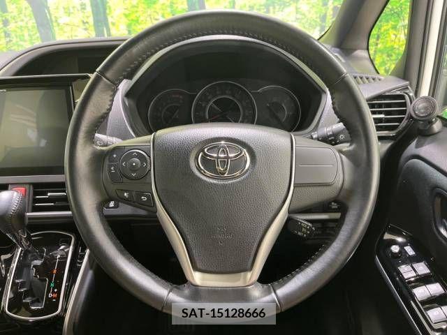 Toyota VOXY 2018-12 370302-11