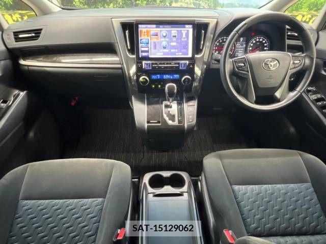 Toyota ALPHARD 2017-11 395501-1