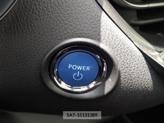 Toyota C-HR 2017-06 266958-12