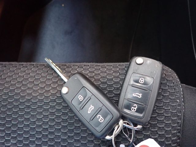 VolksWagen TIGUAN 2015-01 180834-26