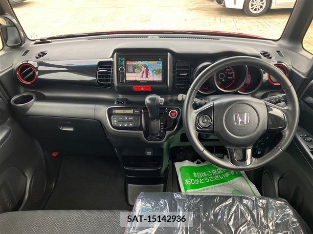 Honda N BOX CUSTOM 2014-02 215669-1
