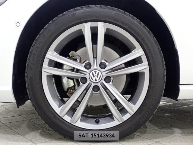 VolksWagen GOLF 2019-11 370638-2