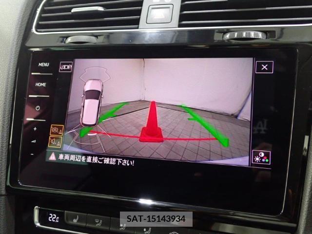 VolksWagen GOLF 2019-11 370638-11