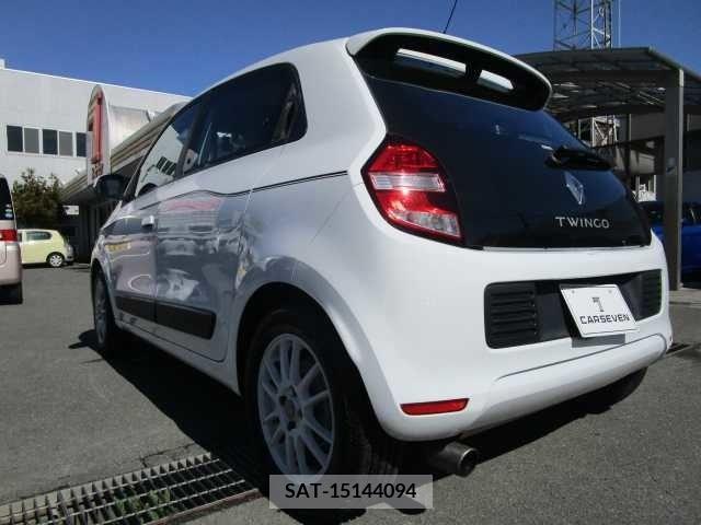 Renault TWINGO 2017-03 383932-8