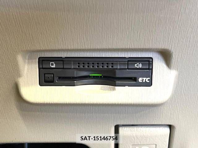 Toyota PRIUS ALPHA 2015-07 228050-6