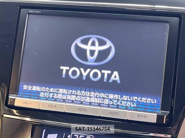 Toyota PRIUS ALPHA 2015-07 228050-2