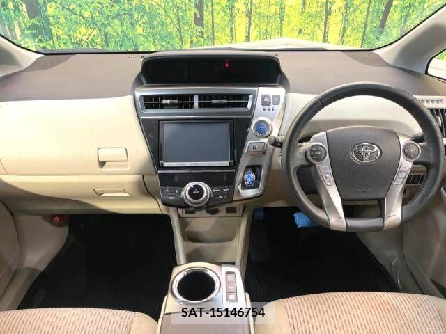 Toyota PRIUS ALPHA 2015-07 228050-1