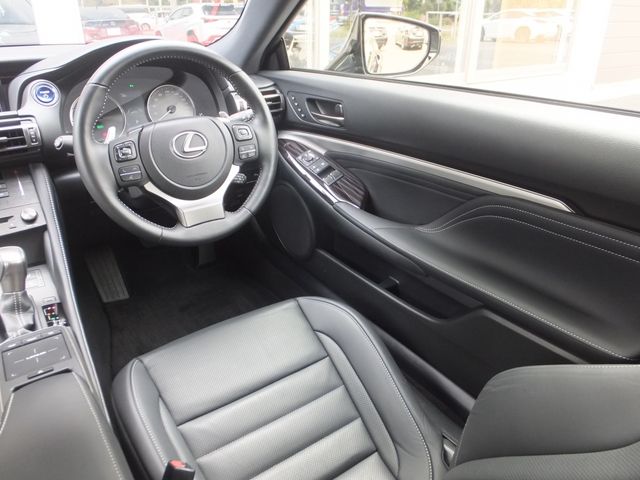 Lexus RC 2021-01 21548-18