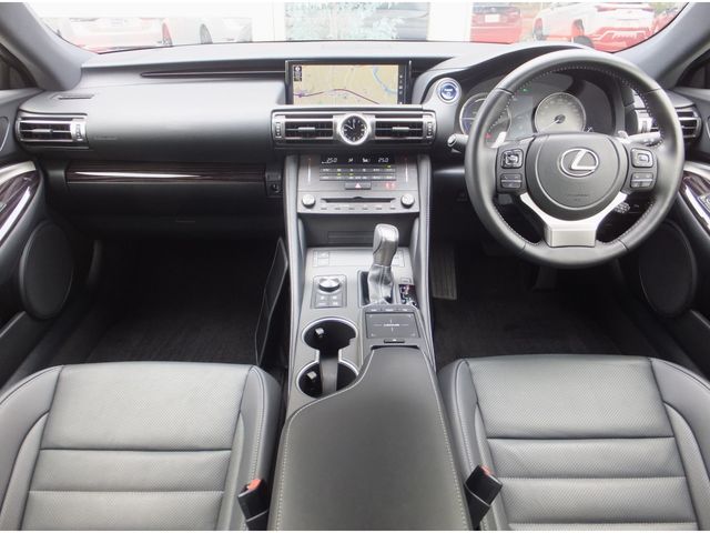 Lexus RC 2021-01 21548-2