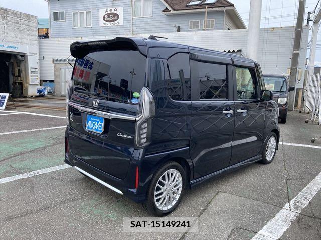 Honda N BOX CUSTOM 2021-02 218302-1