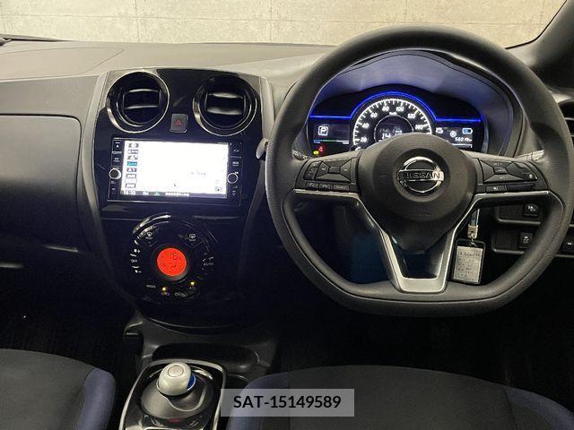 Nissan NOTE 2018-08 279987-1