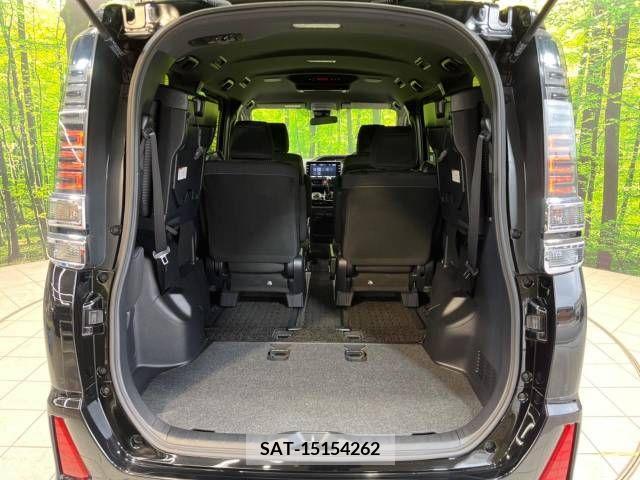 Toyota VOXY 2019-03 288869-11