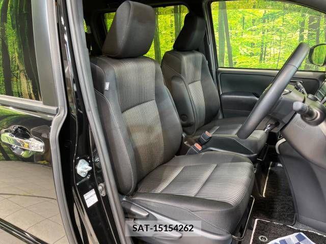 Toyota VOXY 2019-03 288869-7