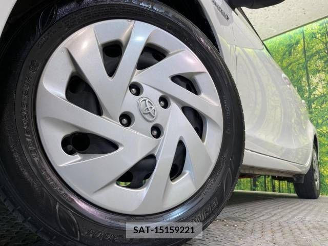 Toyota AQUA 2019-06 314082-13