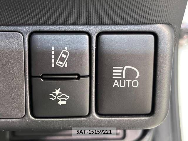 Toyota AQUA 2019-06 314082-3