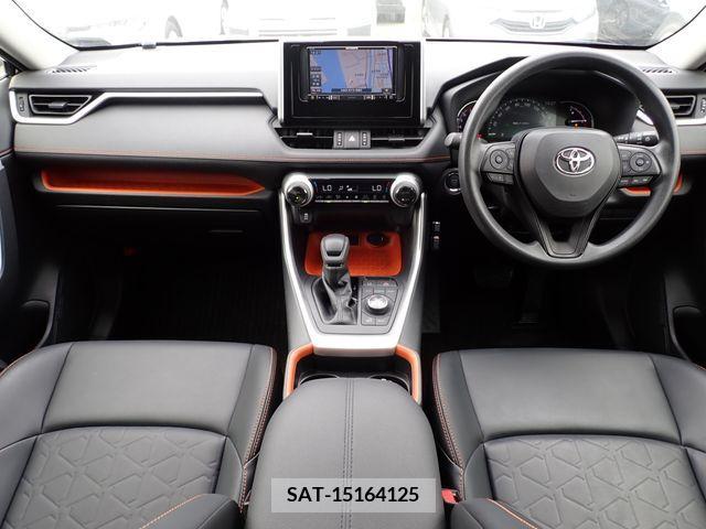 Toyota RAV4 2019-10 313126-1