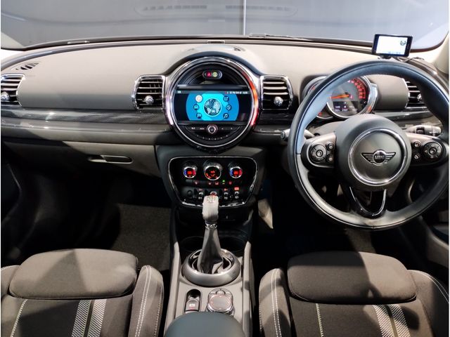 Bmw MINI 2018-09 24765-1