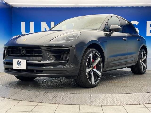 Porsche MACAN 2021-12 26661-17