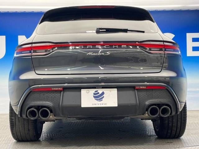 Porsche MACAN 2021-12 26661-16