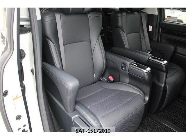 Toyota ALPHARD 2018-03 382877-15