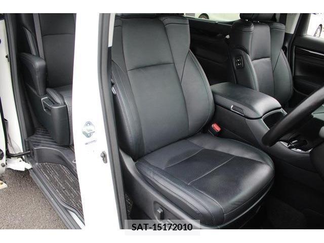 Toyota ALPHARD 2018-03 382877-14
