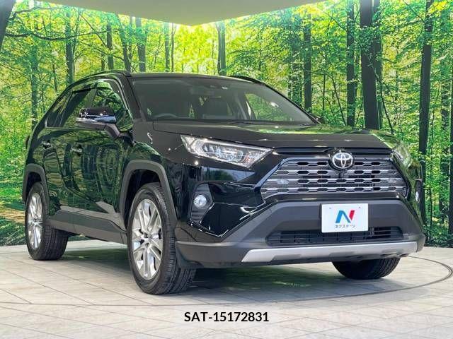 Toyota RAV4 2021-04 282899-16