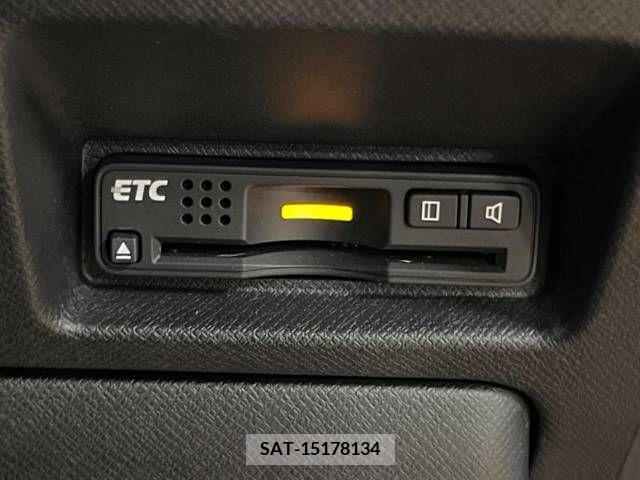 Honda e 2014-07 330054-5