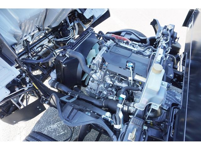 Mitsubishi CANTER 2023-03 28406-14