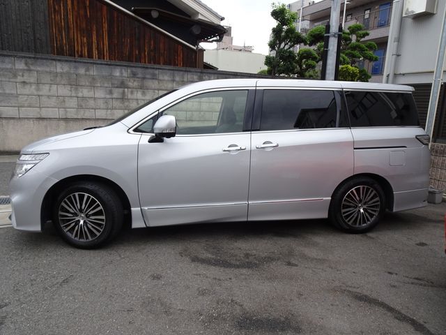 Nissan ELGRAND 2017-09 24240-4