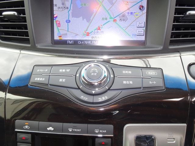 Nissan ELGRAND 2017-09 24240-21