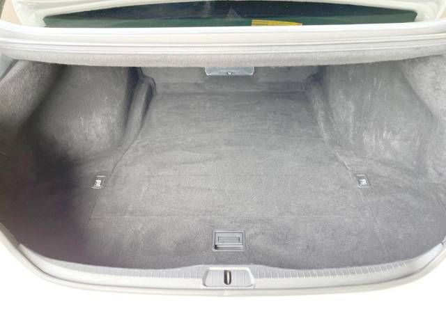 Lexus LS 2012-02 19735-12