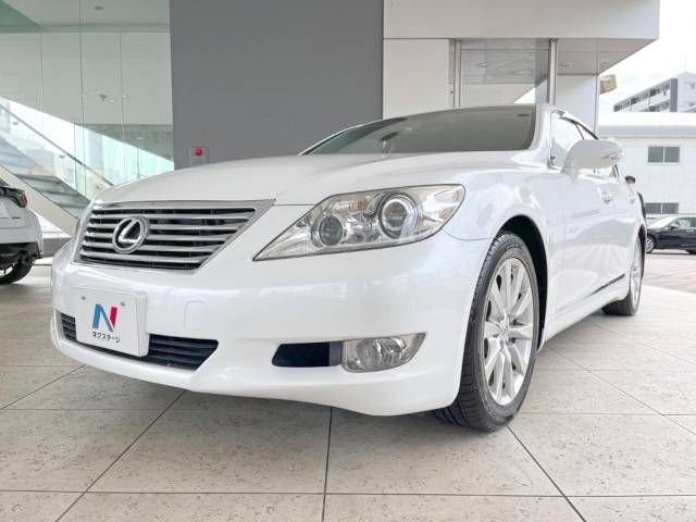Lexus LS 2012-02 19735-18