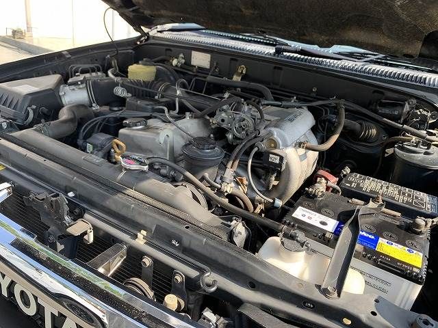Toyota HILUX SURF 1999-02 13892-17