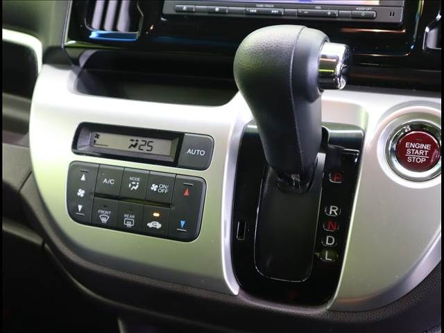 Honda N-WGN 2016-07 181434-10