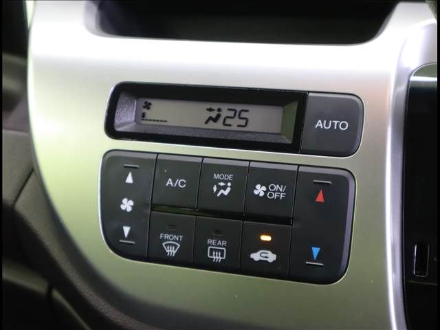 Honda N-WGN 2016-07 181434-11