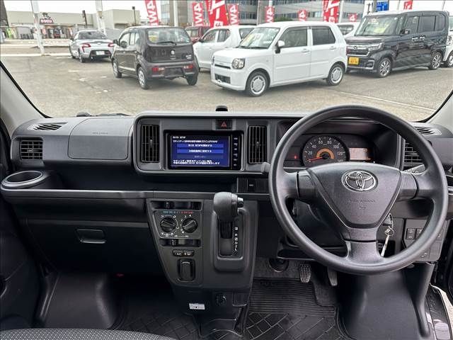 Toyota PIXIS VAN 2021-07 184459-1