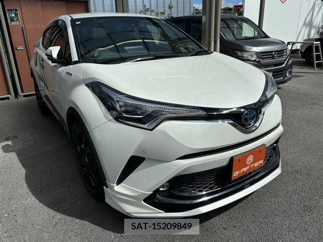 Toyota C-HR 2019-03 389940-0