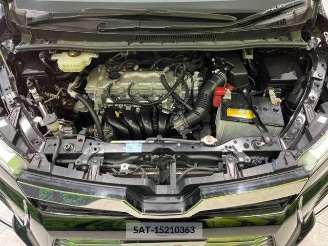 Toyota VOXY 2018-09 211368-18